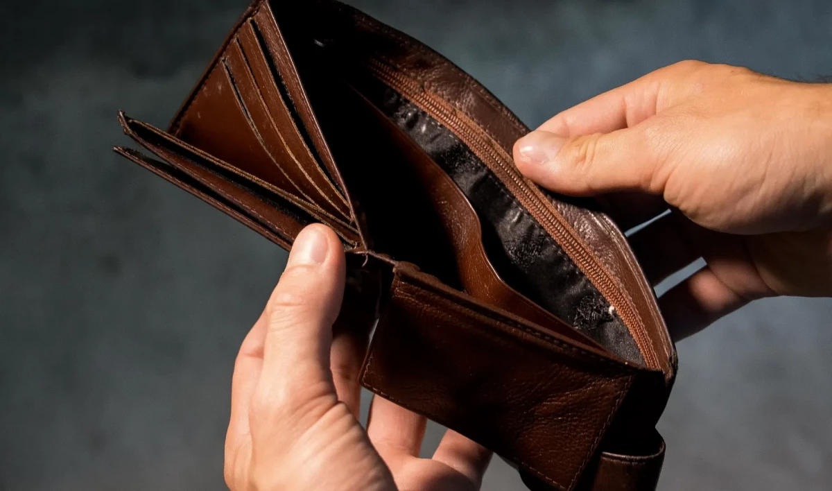 У 63% петербуржцев увеличились ежемесячные расходы - tvspb.ru