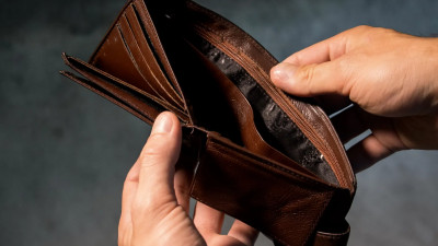 У 63% петербуржцев увеличились ежемесячные расходы