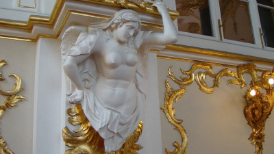 Эрмитаж приостановил сотрудничество с ведущими музеями мира