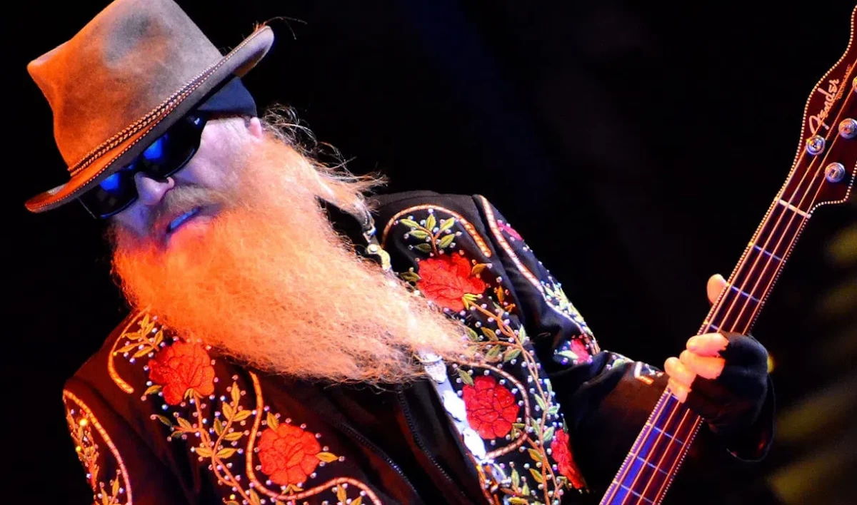 Умер басист рок-группы ZZ Top Дасти Хилл - tvspb.ru