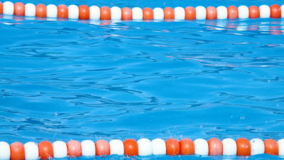 Пловцы из России и Беларуси смогут выступать за рубежом только в нейтральном статусе