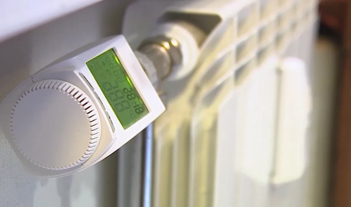 В дома на проспекте Ветеранов возвращают тепло после аварии - tvspb.ru