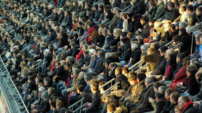 РФС не планирует сокращать число фанатов на матчах РПЛ из-за коронавируса