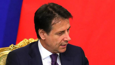 Премьер-министр Италии объявил об отставке