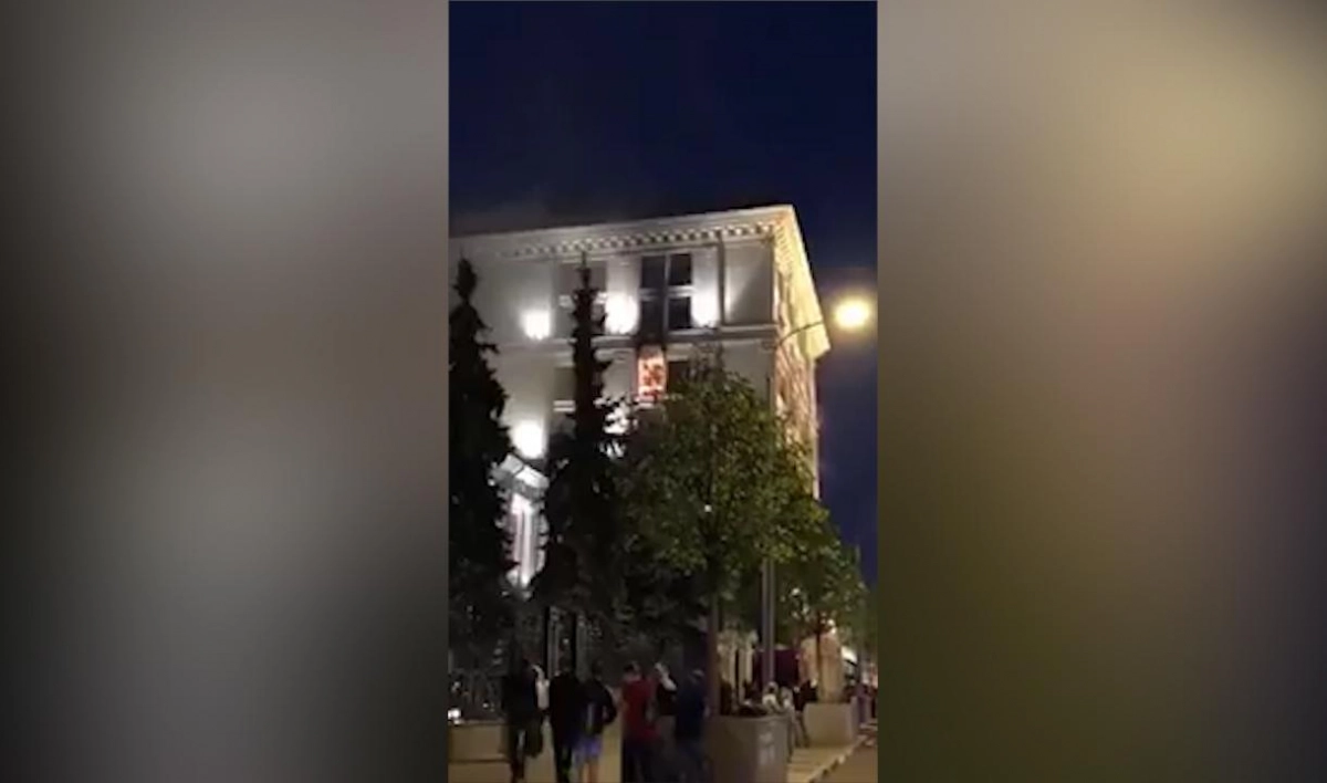 Очевидцы сообщили о пожаре в здании Центробанка в Москве - tvspb.ru