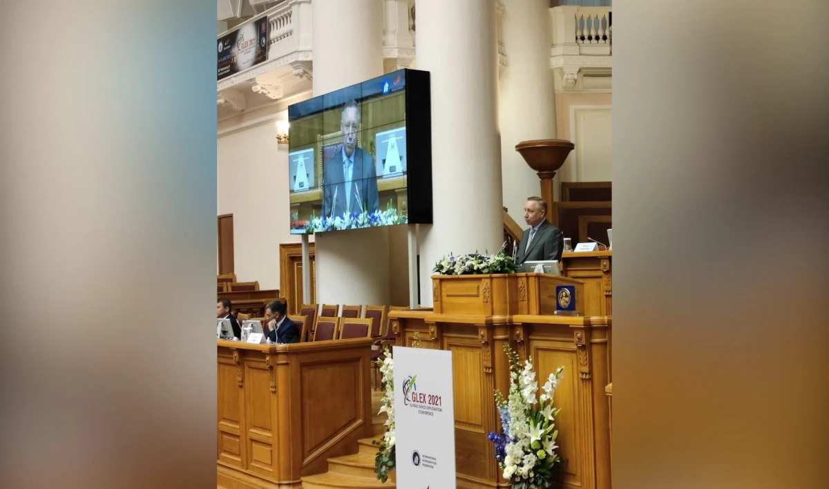 Губернатор Александр Беглов приветствовал участников международной конференции GLEX - tvspb.ru