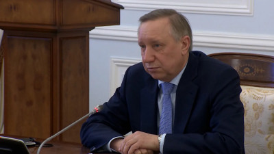 Награждение медиков и открытие памятника: Какие вопросы решал Александр Беглов на этой неделе