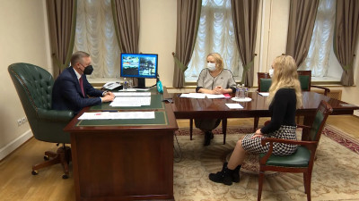 Ремонт детского сада, новые библиотеки, спортплощадки: о чем петербуржцы лично попросили Александра Беглова
