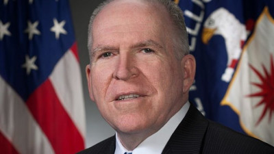 Запуган и боится: экс-глава ЦРУ рассказал о влиянии Путина на Трампа