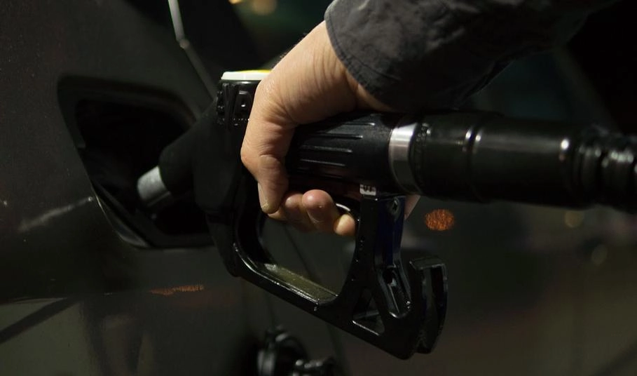 Рост цен на топливо грозит подорожанием продуктов - tvspb.ru