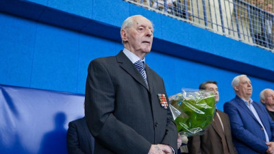 «Зенит» поздравил основателя школы «Смена» Дмитрия Бесова с 96-летием