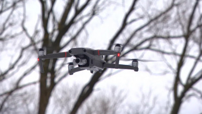 Оперативно и эффективно: компания «Россети Ленэнерго» диагностирует сети с помощью дронов и мобильной лаборатории