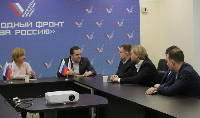 Глава регионального исполкома ОНФ стал советником губернатора Петербурга - tvspb.ru
