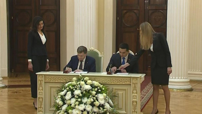 Парламент Петербурга и Бишкека подписали меморандум о взаимопонимании