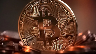 Центробанк предложил запретить оборот криптовалюты в России