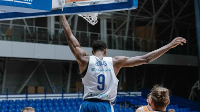 Баскетбольный «Зенит» проводит второй товарищеский матч в новом сезоне