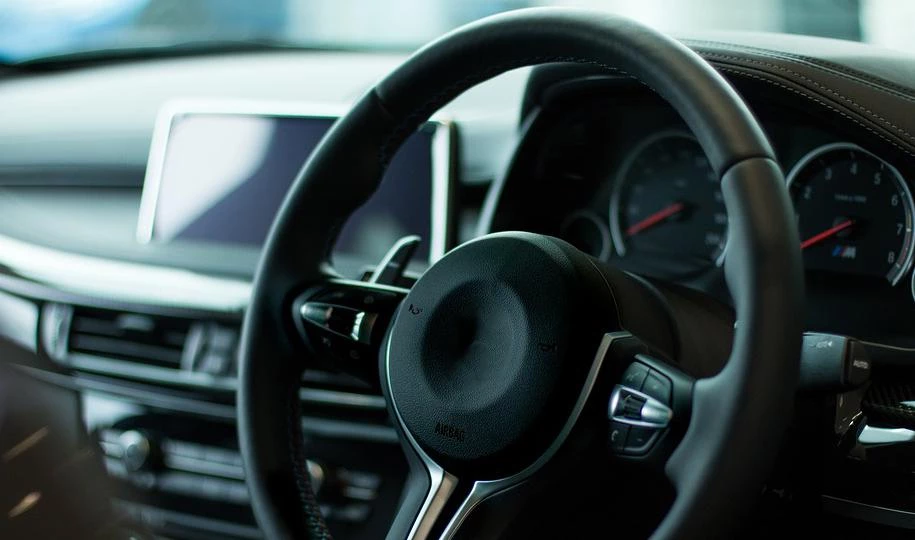 В Петербурге взлетел спрос на автокредитование перед ростом цен на машины - tvspb.ru