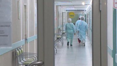 В Петербурге за неделю стало на 14% больше активно больных COVID