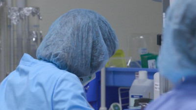 В Петербурге начались выплаты медицинским работникам, оказывающим помощь больным с коронавирусом