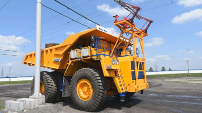 В Белоруссии представили дизель-троллейвоз «БЕЛАЗ»