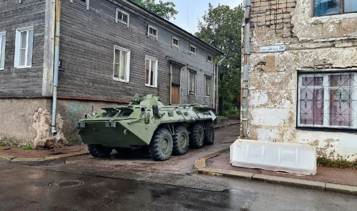 Военные учения на три дня ограничат движение в Ленобласти - tvspb.ru