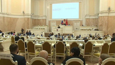 Бюджет Петербурга на 2019 год утвержден в третьем чтении