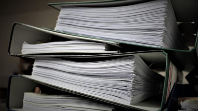 Студенты СПбГУ придумали, как защитить документы с помощью светящихся чернил