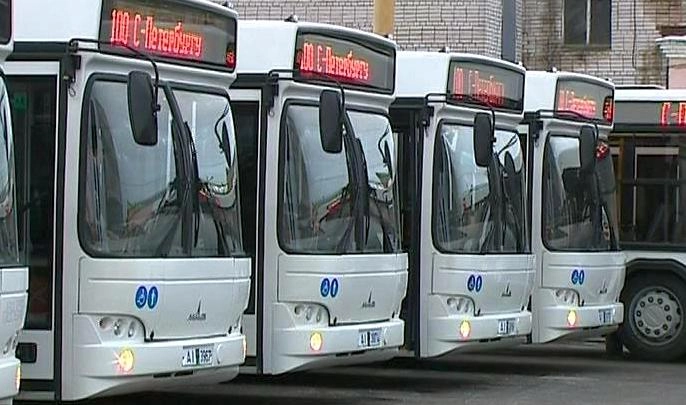 Зрителей матча Россия-Франция обслужат 85 автобусов - tvspb.ru