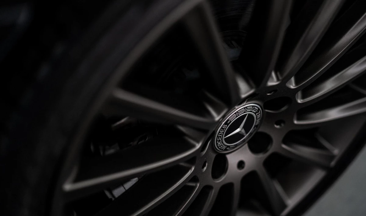 Почти полтысячи внедорожников Mercedes-Benz отзывают в России - tvspb.ru