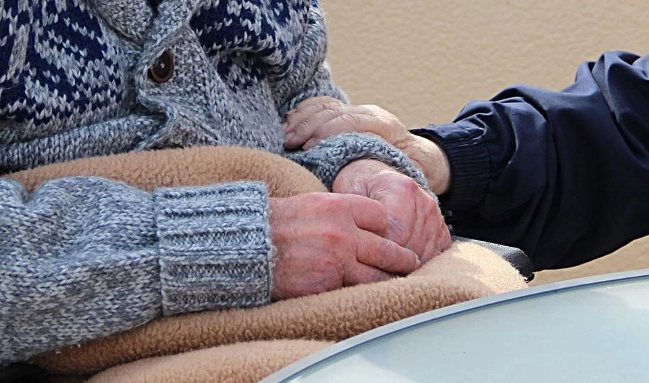 В России планируют строить дома престарелых нового типа - tvspb.ru