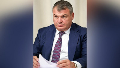 Экс-министр обороны Сердюков возглавил совет директоров ОАК