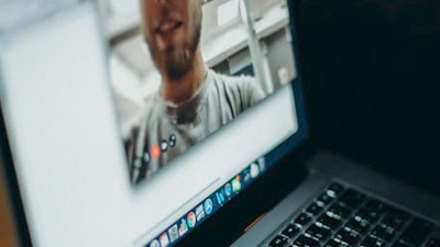 Skype, FaceTime, Zoom. Как заменить живое общение во время самоизоляции