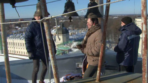 Часовую башню Гатчинского дворца отреставрировали