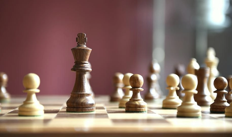 Финал шахматного онлайн-турнира пройдет без россиян - tvspb.ru