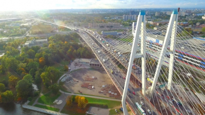 Трехкилометровая пробка собралась на КАД из-за трех аварий