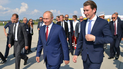 Путин и Курц обсудят инвестиции и энергетику на встрече в Петербурге