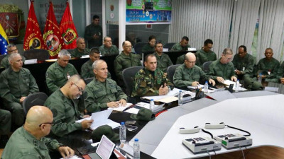 Вооруженные силы Венесуэлы развернули войска на границе с Колумбией