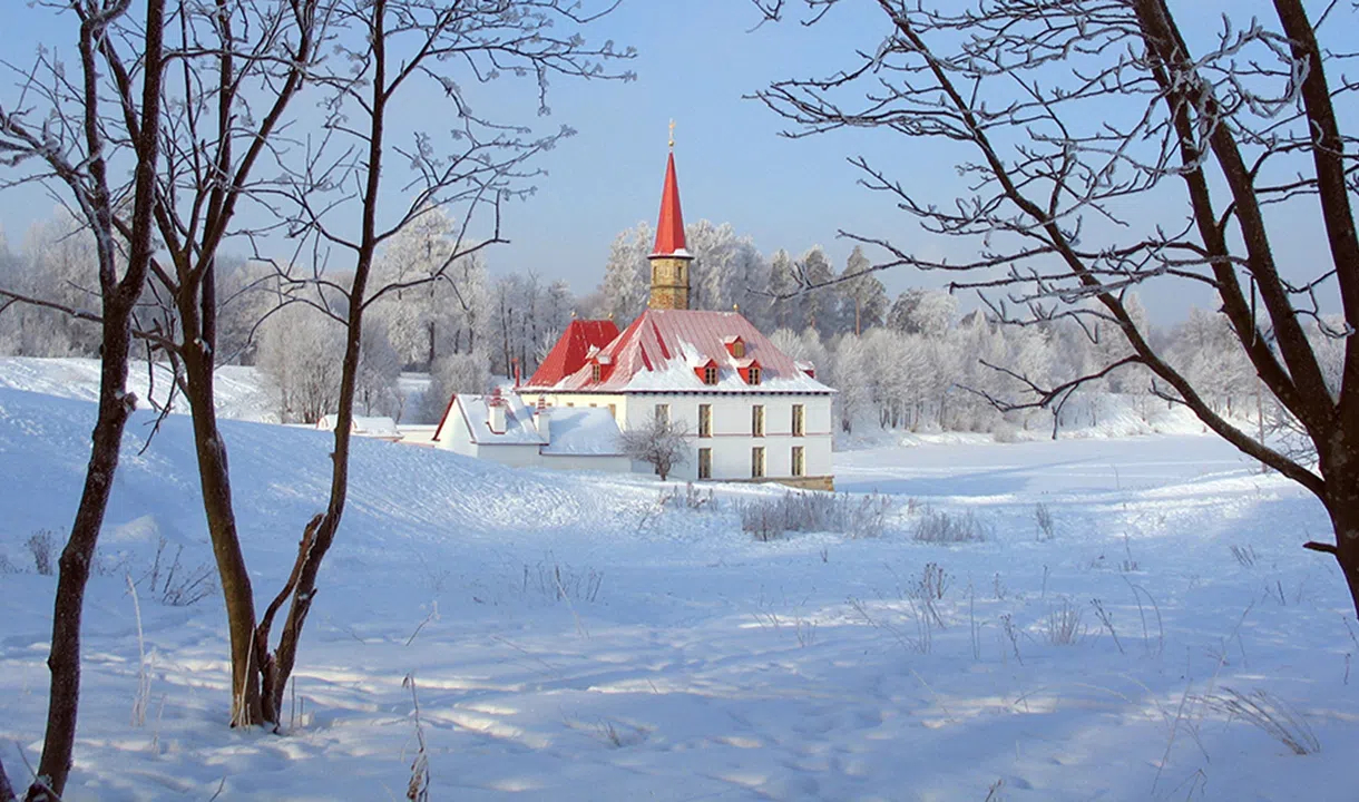 Приоратский дворец зимой