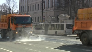 В Петербурге приступили к дезинфекции улиц