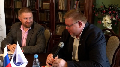 Федеральный эксперт отметил, что быть депутатом ЗакСа Петербурга «круче», чем депутатом Госдумы