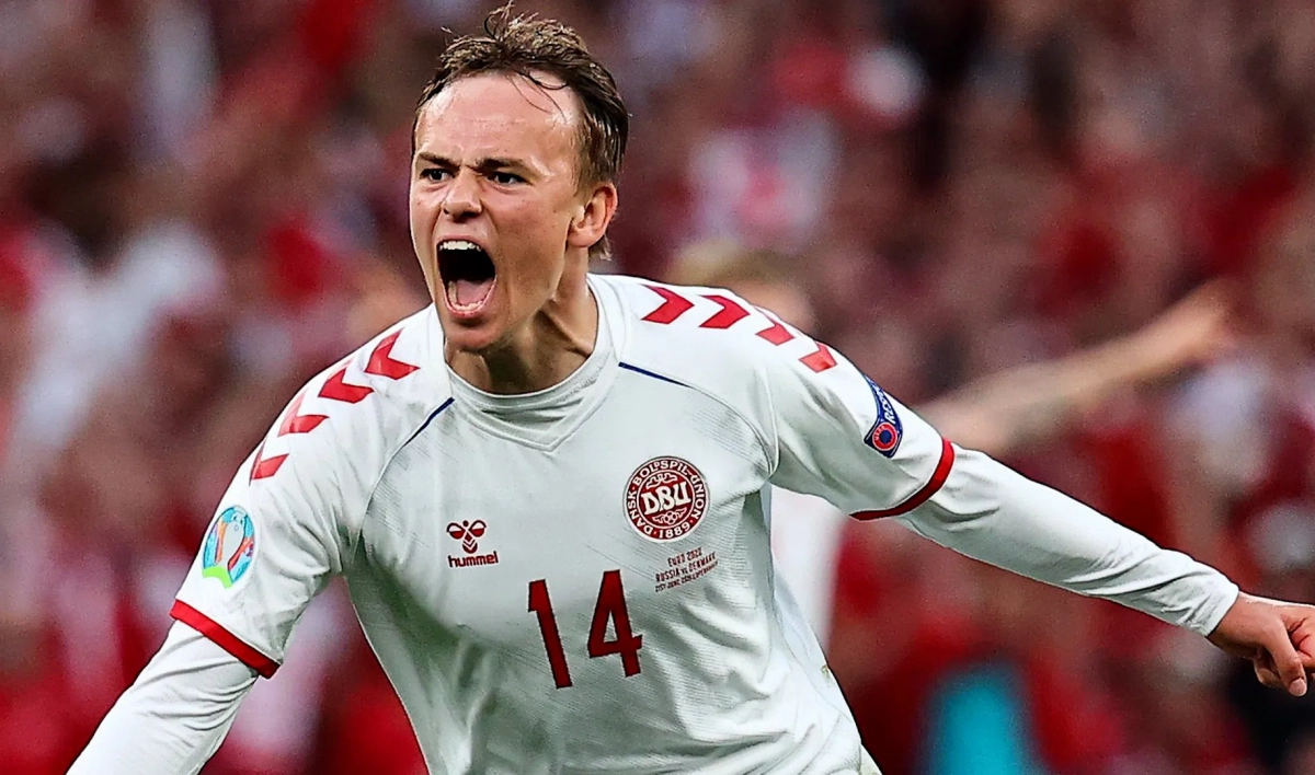 Дания открыла счет в матче с Россией - tvspb.ru