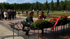 Как Петербург почтил память павших в годы войны