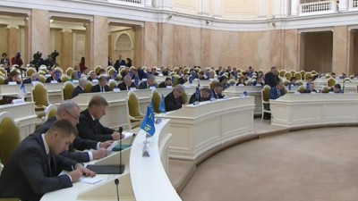 В ЗакСе обсудят денежную выплату в связи с 75-летием освобождения Ленинграда от блокады