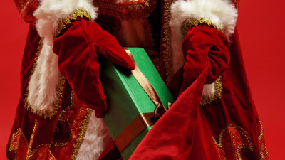 Спрос на Дедов Морозов упал из-за коронавируса почти вдвое