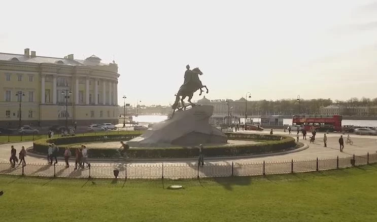 День в истории Петербурга: чем в разные годы запомнилось 17 июня - tvspb.ru