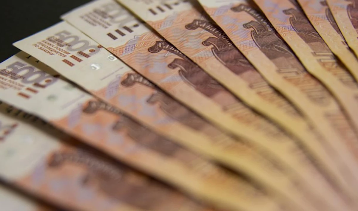 КРТИ выбрал подрядчиков для ремонта дорог в нескольких районах Петербурга - tvspb.ru