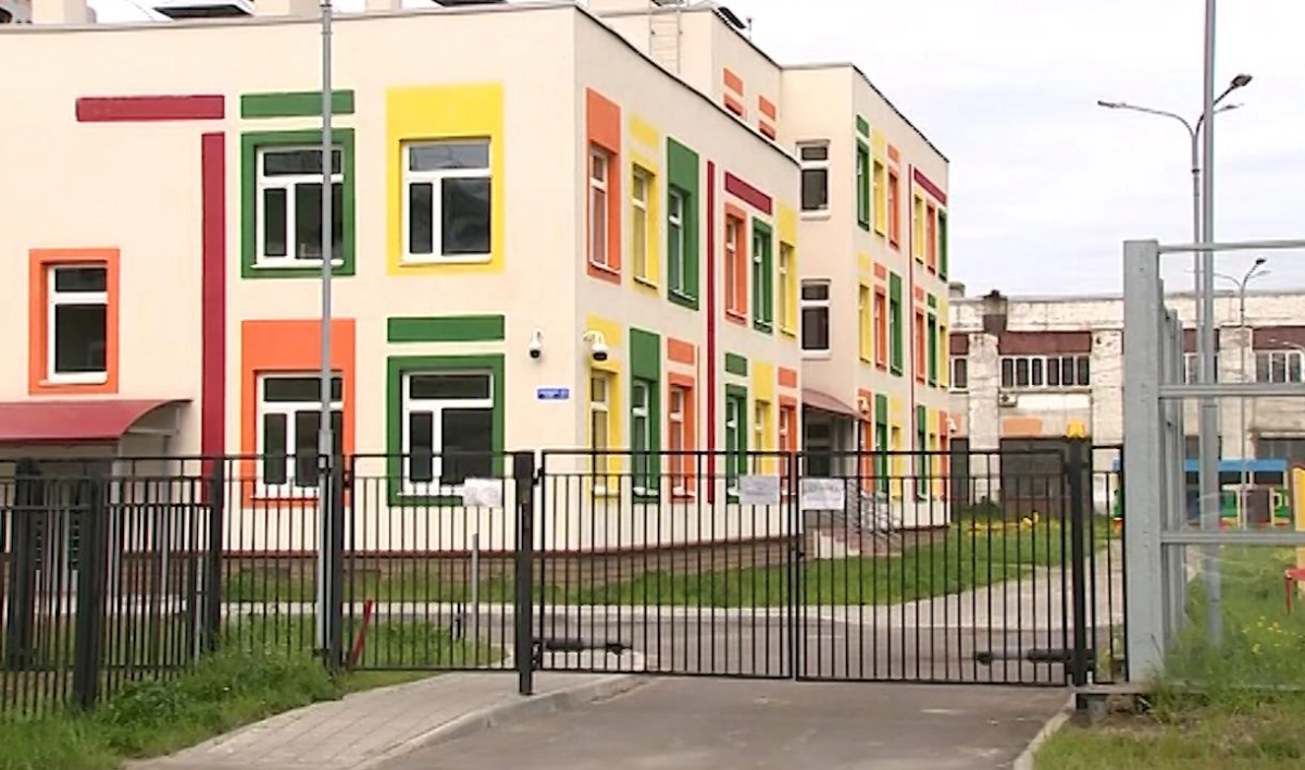 Александр Беглов осмотрел «шумный» детский сад на Канонерском острове - tvspb.ru