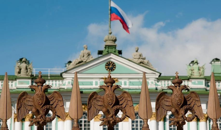 Петербург вместе со всей Россией отмечает День народного единства - tvspb.ru