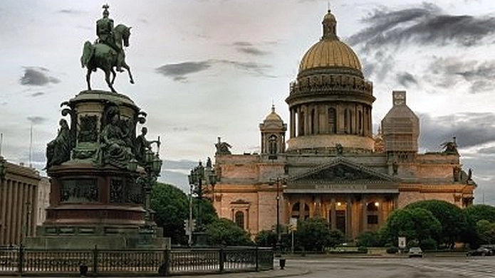 Ремонт Исаакиевской площади начнется 1 августа - tvspb.ru