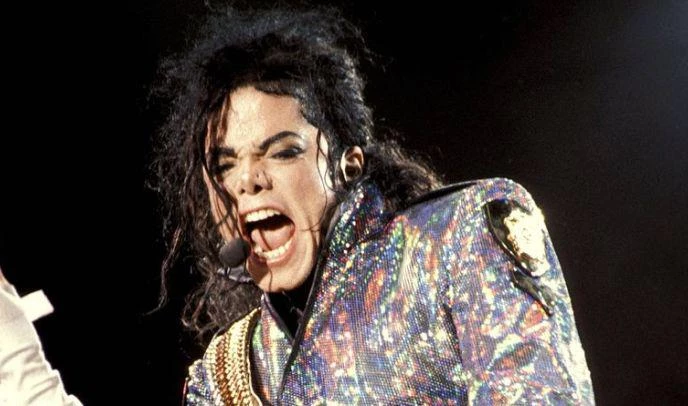 Туфли Майкла Джексона для «лунной походки» продадут на торгах в США - tvspb.ru